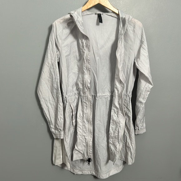 Adidas Hooded Training Dress Jacket, Gray Cloud, Size XS - Picture 12 of 14